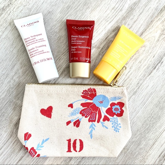 Clarins Other - Clarins skincare - makeup bag- travel size set Clarins Other - Clarins skincare - makeup bag- travel size set